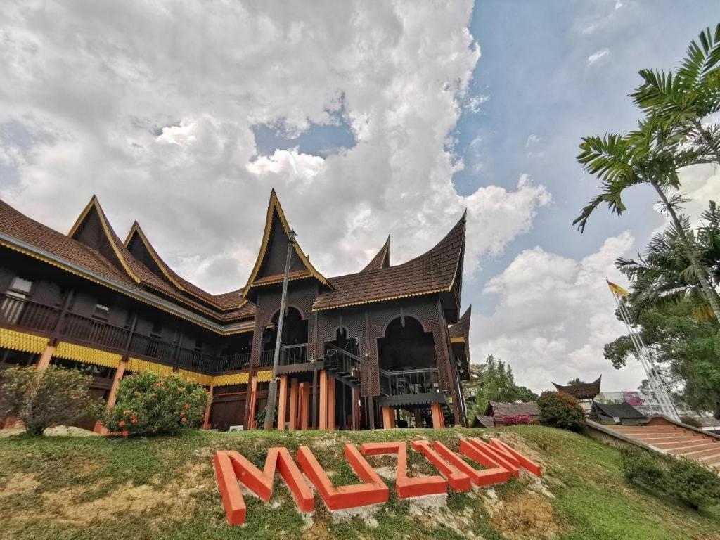 Rafayeh * Seremban